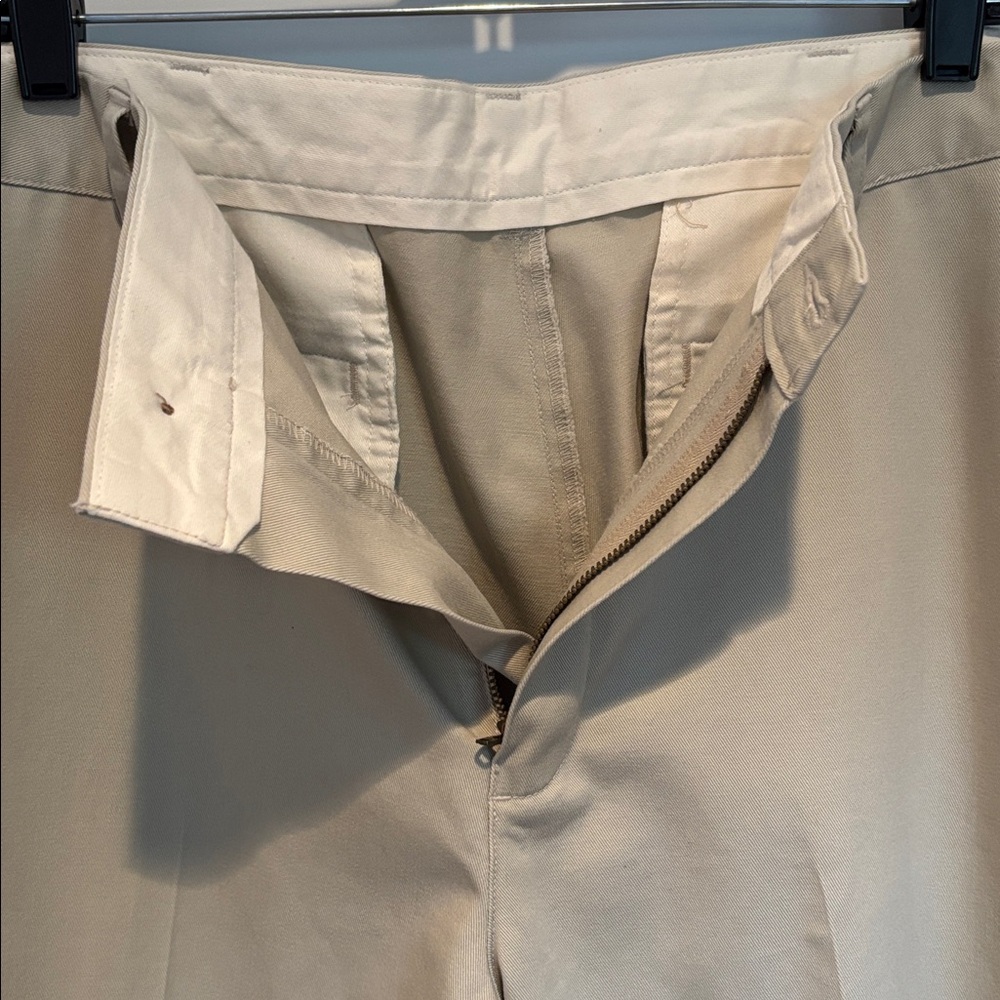 LL Bean Natural Fit 100% cotton flat front khakis in size 36, inseam 32 - Picture 3 of 15